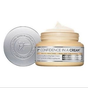 IT Cosmetics Confidence in Cream
